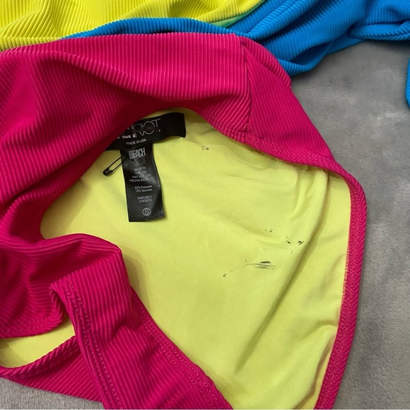 New! Beach Riot Carlie Retro Pink Colorblock One Piece Swimsuit 24476 - Picture 5 of 10